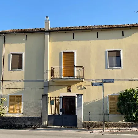 Mezzaluna Guest house
