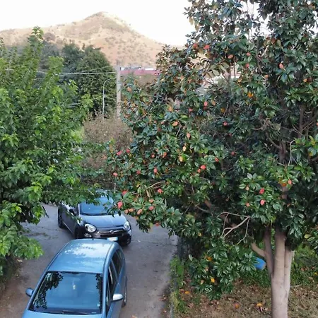 Mezzaluna Guest house